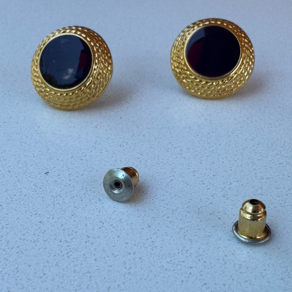Elegant Gold and Black Earrings